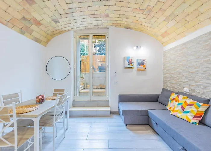 Loft Con Jacuzzi, A 20 M Colosseo * Rome