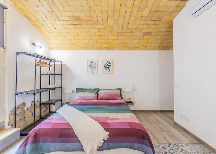 Loft Con Jacuzzi, A 20 M Colosseo * Rome