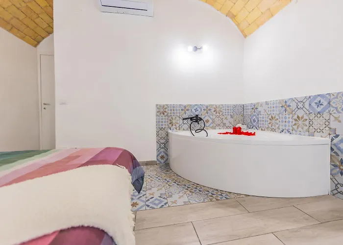 Loft Con Jacuzzi, A 20 M Colosseo Appartement *