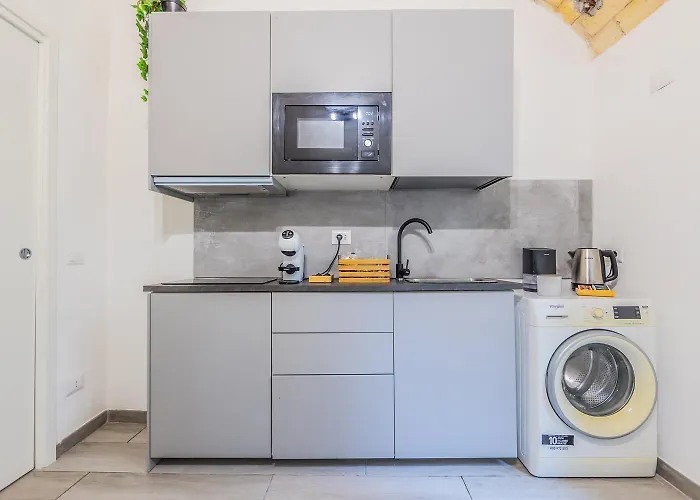 Loft Con Jacuzzi, A 20 M Colosseo Appartement *